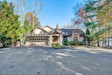 2160 Capewood DR