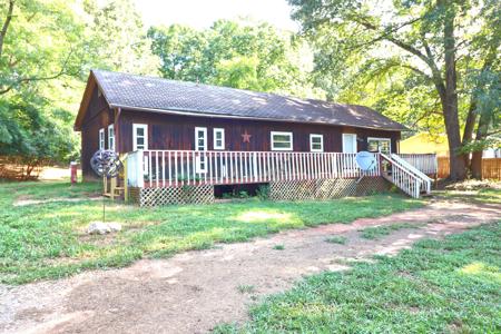 379 Bluewater DR