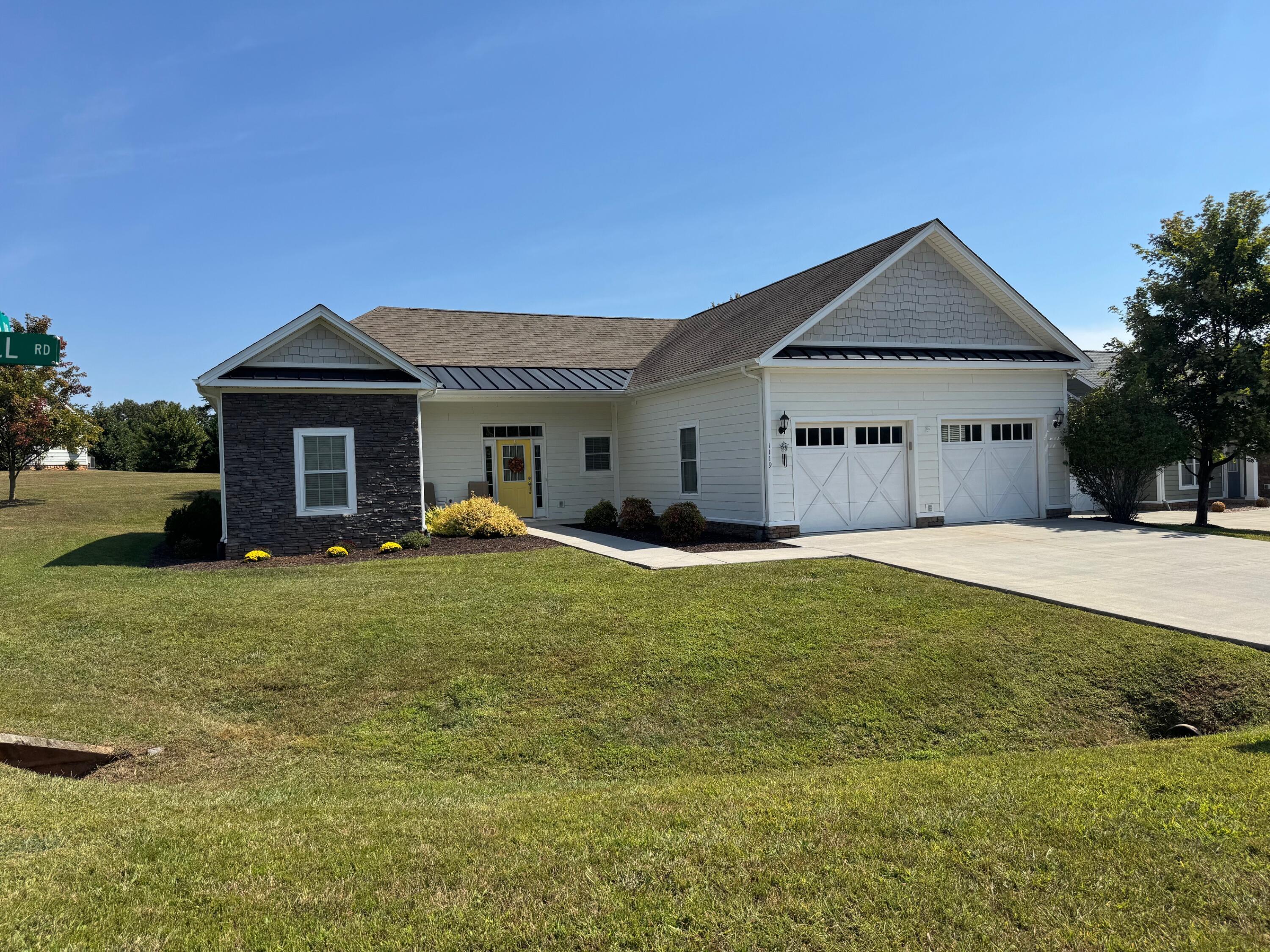 Image 3: 9- 25 ready for fall