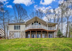 1061 Pierpoint CT