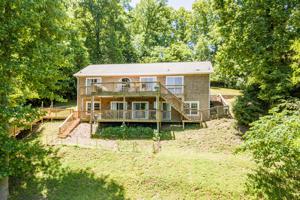100 Maiden LN