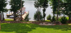 4072 Hickory Cove LN