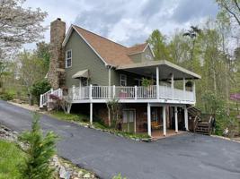 149 Sandy Point CT