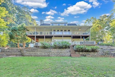 674 Lakeshore Terrace RD