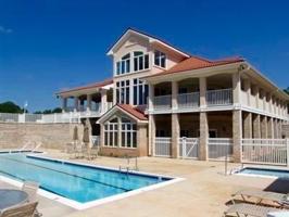 1056 La Casa CT