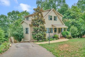 890 Runaway Bay RD