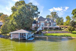 500 Oak Point DR