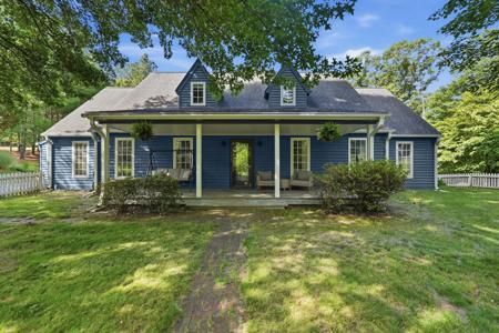 101 Hemlock Shores DR