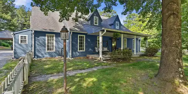 Image 4: 101 hemlock shores dr_060