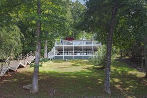 2751 Northridge RD