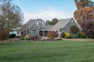 120 Three Pointe Isle DR