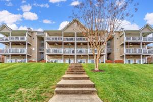 305 S Pointe Shore DR Unit #202