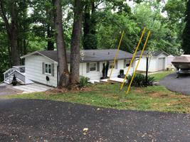 895 Long Island Estate DR
