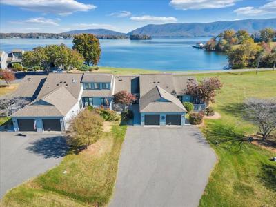 45 Clubhouse Tower DR