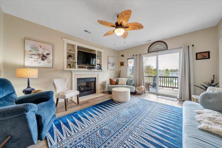 1209 Mariners WAY