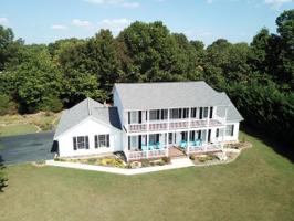 529 Richards WAY