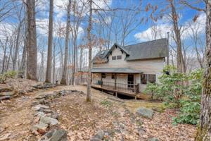 110 Summerhouse DR
