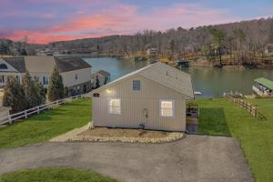 609 Surfside DR
