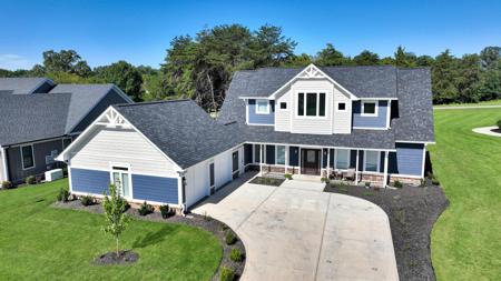 1075 GOLF VIEW CT