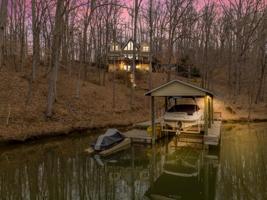 1282 Twelve Acre RD