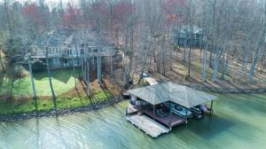 1015 Oakshire LN