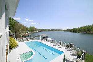 123 Windtree Pointe DR