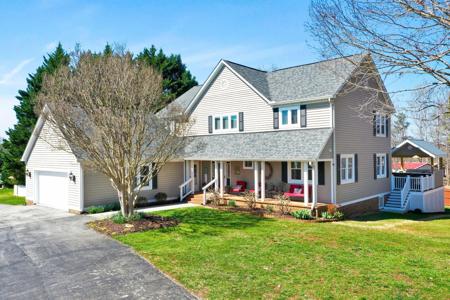 1545 Morewood RD