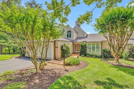 30 Island Green CIR