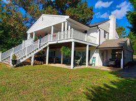 431 Surrey DR
