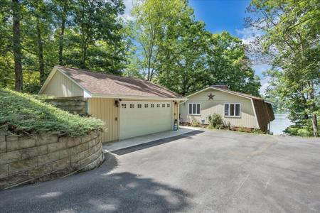 269 Highland Lake RD