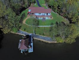 2086 TRAILS END RD