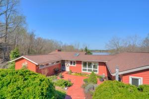 4411 Mariners Point RD