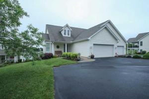 40 Brooke DR
