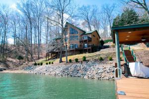 169 Lemon LN