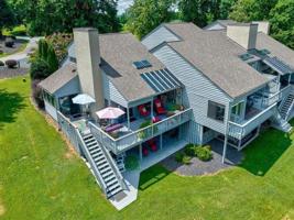27 Peninsula Point DR