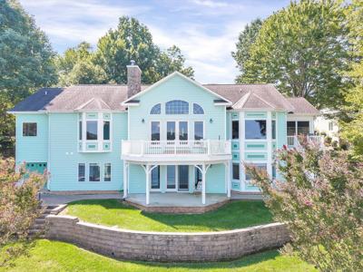51 Spinnaker DR