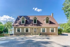 401 Fox Chase RD
