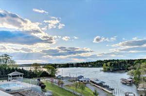 16109 Smith Mountain Lake PKWY