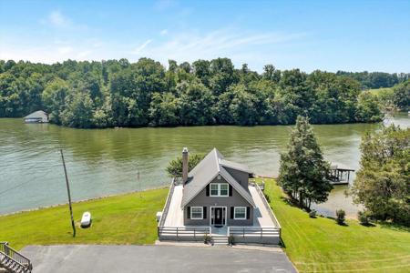 190 Loblolly LN