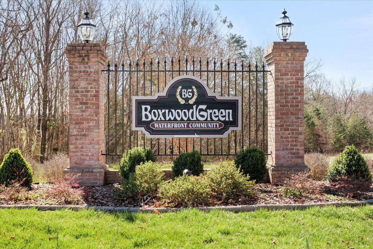 Image 2: 02-359 Boxwoodgreen Dr_02