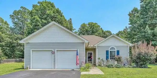 1135 Joffrey DR