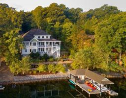 2222 Capewood DR