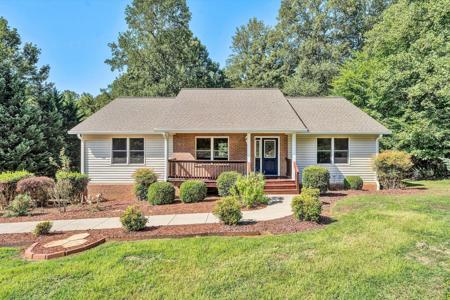 60 Briarwood CT