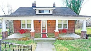 233 Gunn AVE