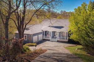 106 Ferncliff CT
