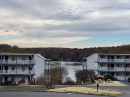 1085 Bluewater DR Unit #211