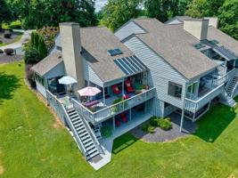 27 Peninsula Point DR