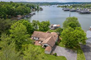 129 Oak Hollow RD
