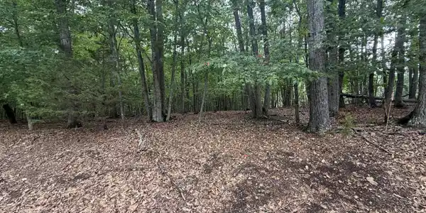 Lot 24 Lee DR