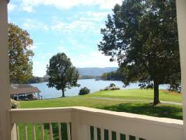 121 Fawn Haven LN